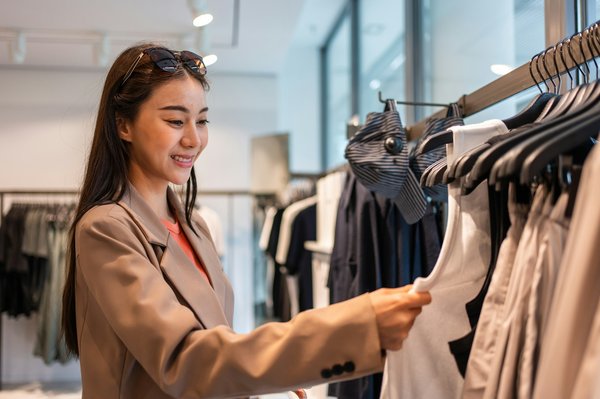 Nouveautés mode: vêtements femme tendance chez coin des filles